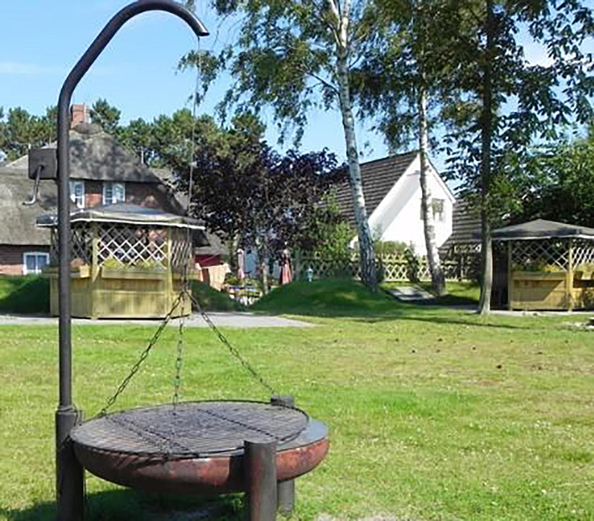 Hues Sanskiin Ferienwohnung *Driiwholt* Suddorf Exteriör bild